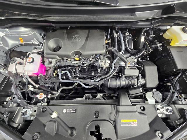 Used 2025 Toyota Sienna LE FWD image 14