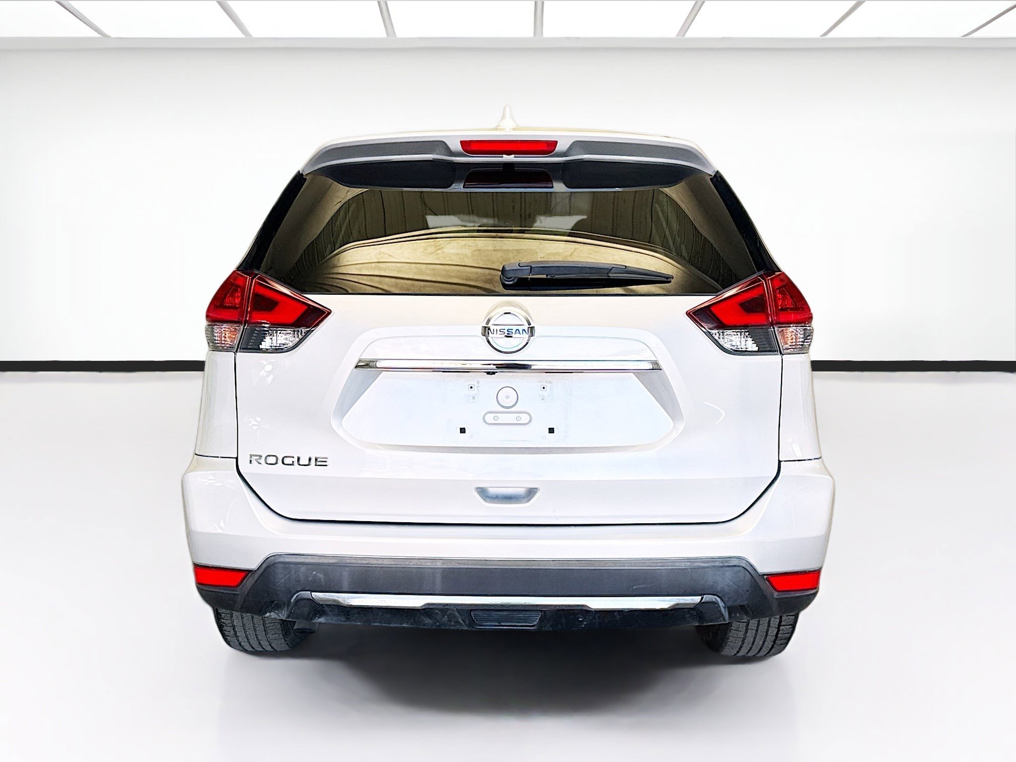 Used 2020 Nissan Rogue S image 5