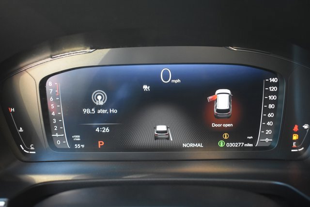 Used 2025 Honda Pilot Elite image 25