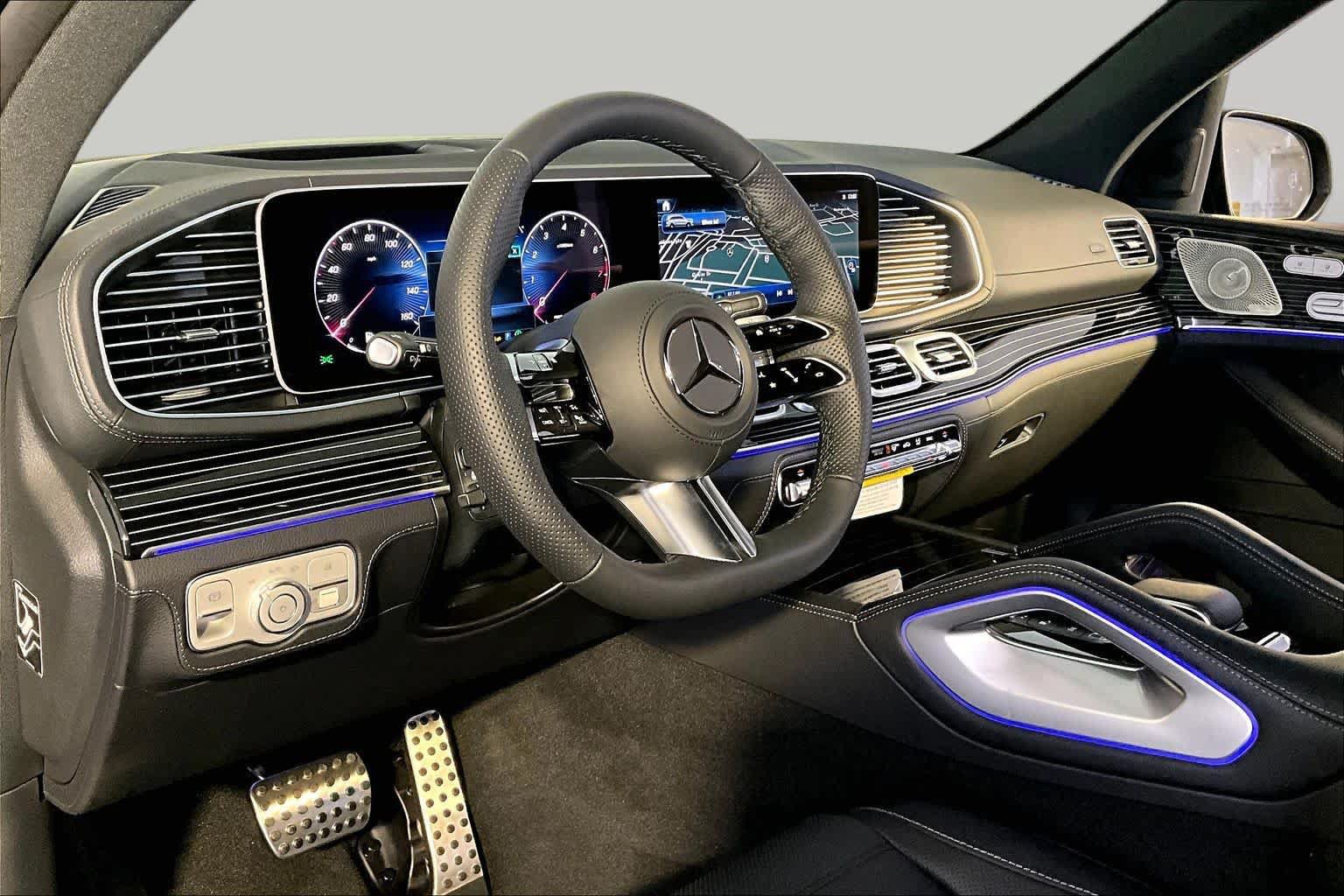 New 2026 Mercedes-Benz GLS 450 4MATIC image 9