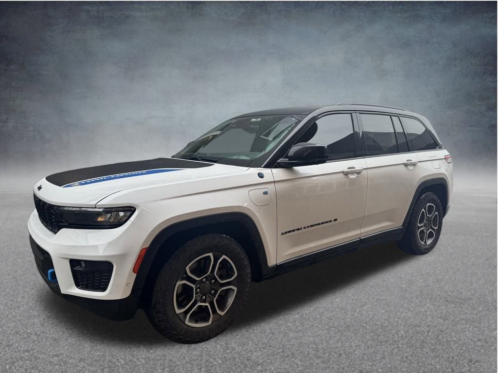 Used 2023 Jeep Grand Cherokee Trailhawk w/ Advanced Protech Group II image 37