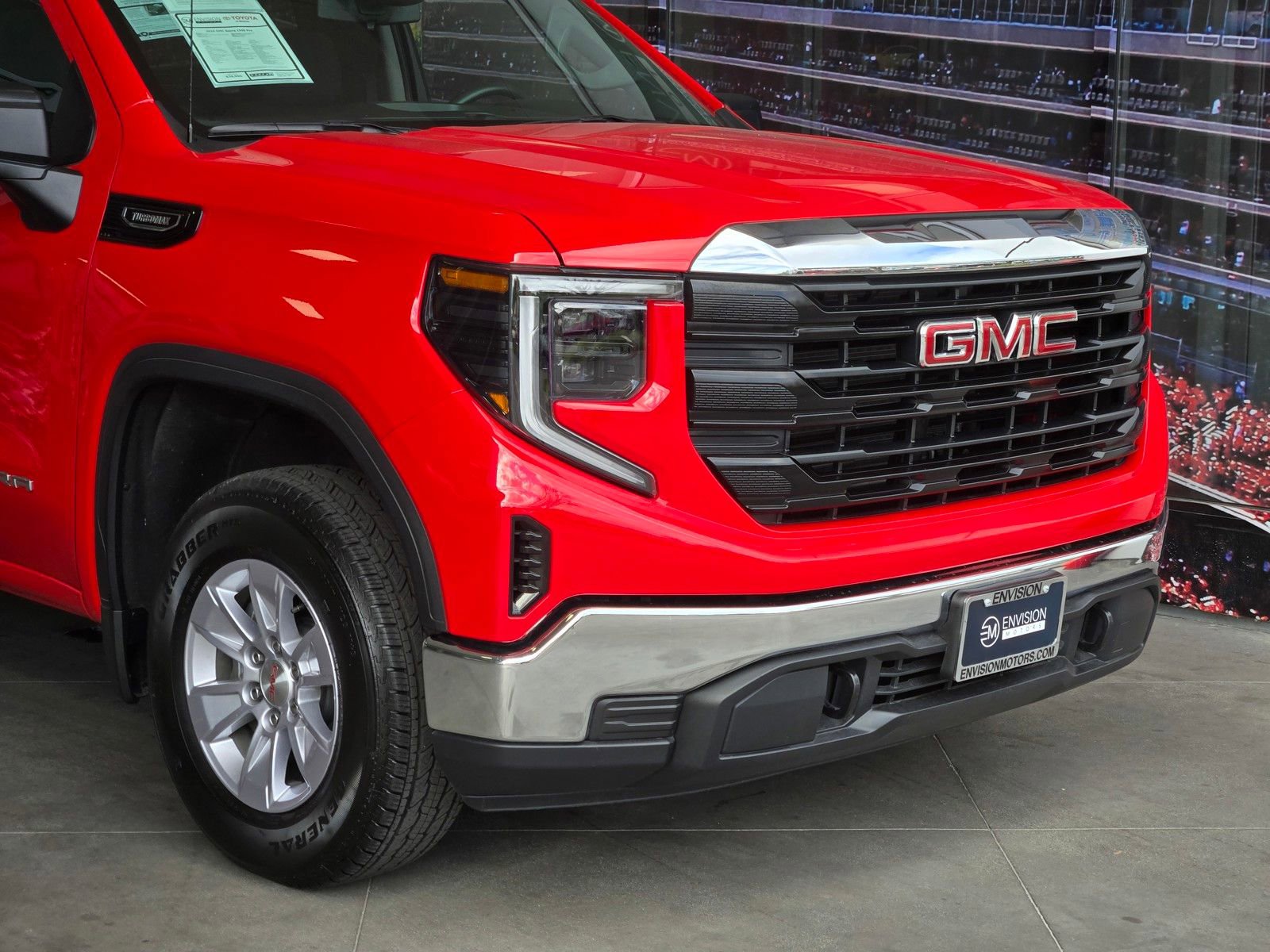 Used 2026 GMC Sierra 1500 Pro w/ Convenience Package RWD image 2