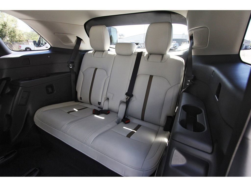 New 2026 MAZDA CX-90 Plug-In Hybrid w/ Premium Plus image 11