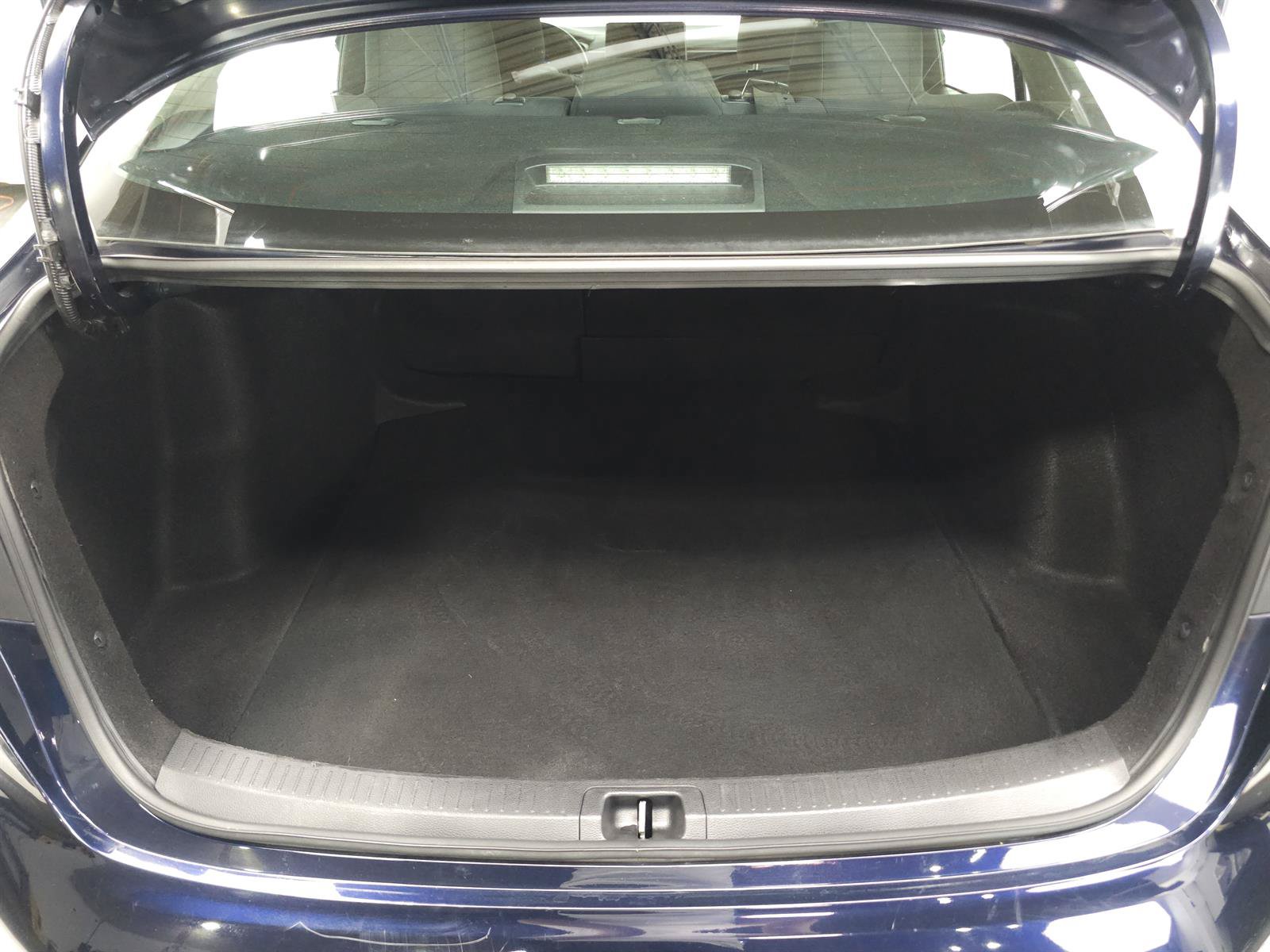 Used 2023 Toyota Corolla LE FWD image 10