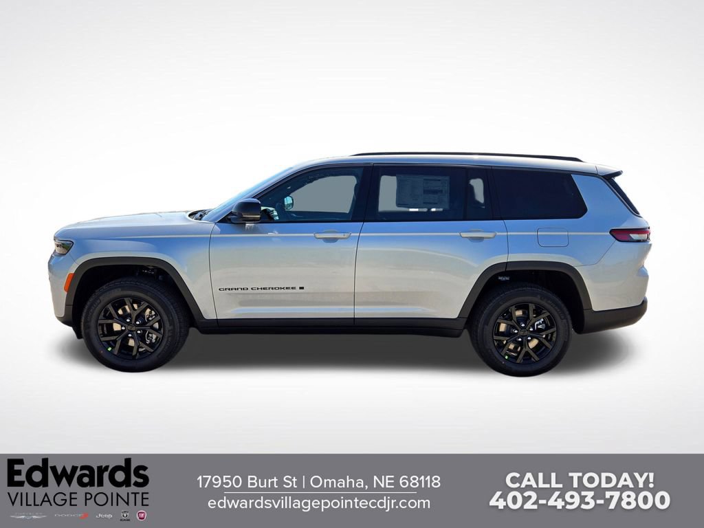 New 2026 Jeep Grand Cherokee L 4WD image 6