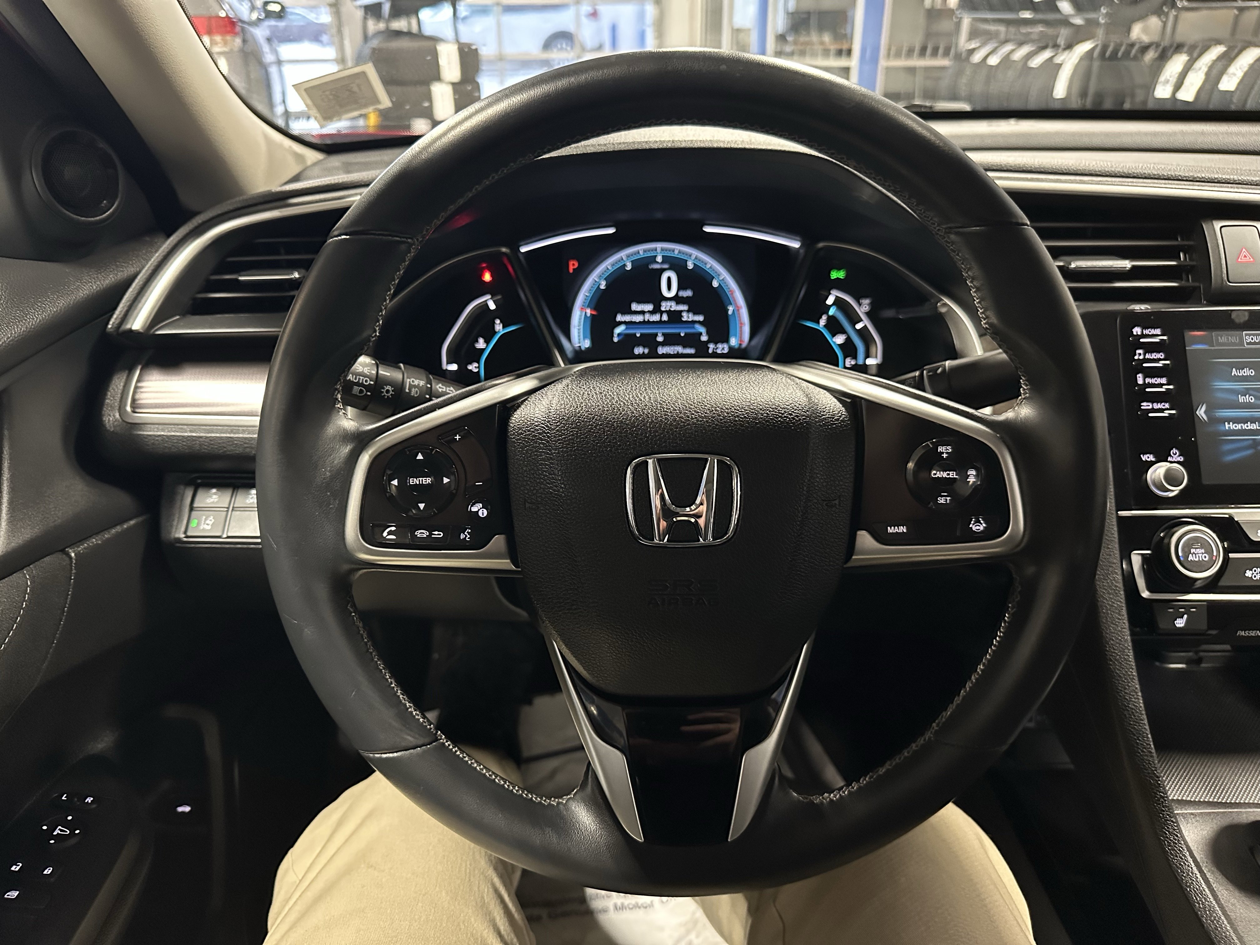 Used 2020 Honda Civic EX image 9