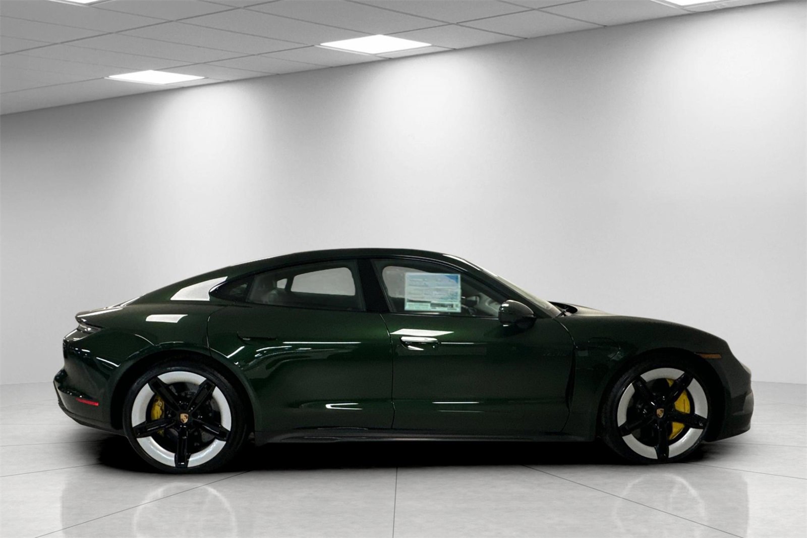 New 2025 Porsche Taycan GTS image 9