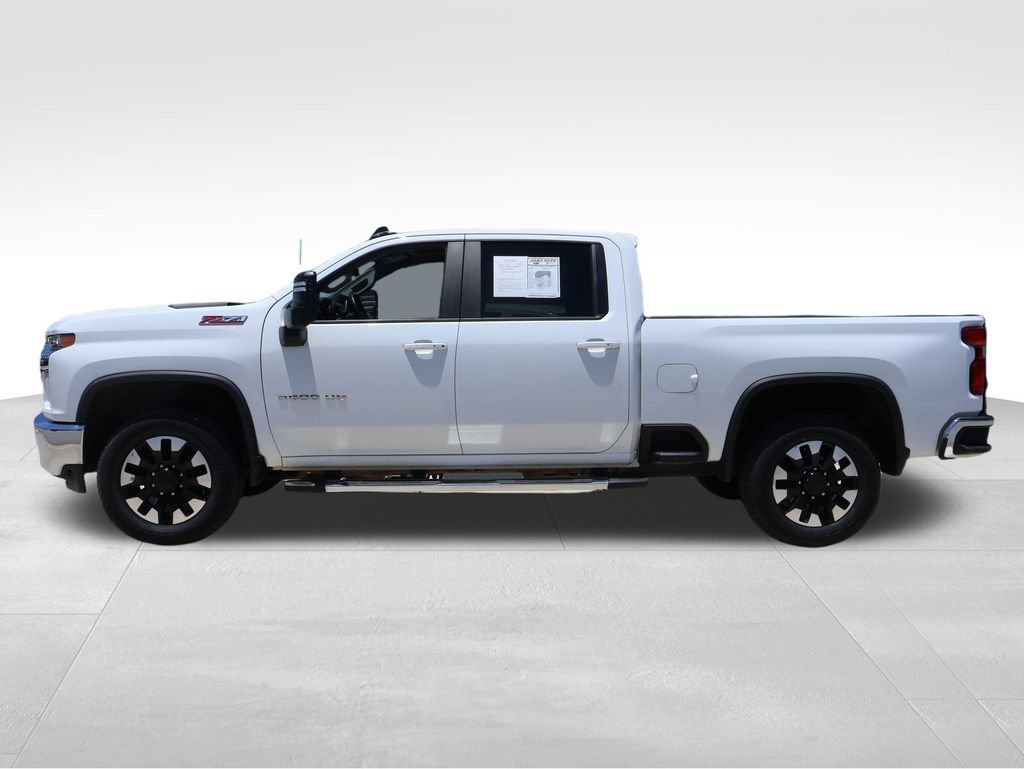 Used 2020 Chevrolet Silverado 2500 LT w/ All Star Edition AWD/4WD image 2