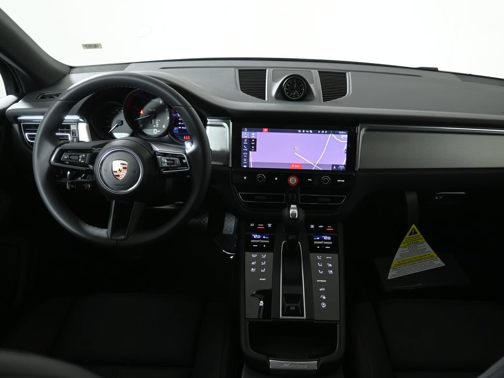 New 2026 Porsche Macan AWD/4WD image 16