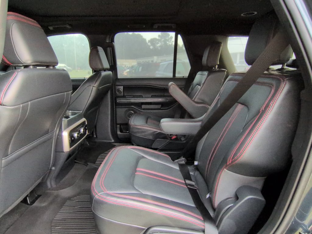Used 2024 Ford Expedition Limited RWD image 14