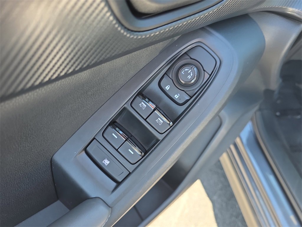 Certified 2025 Subaru Crosstrek 2.0i Premium image 18