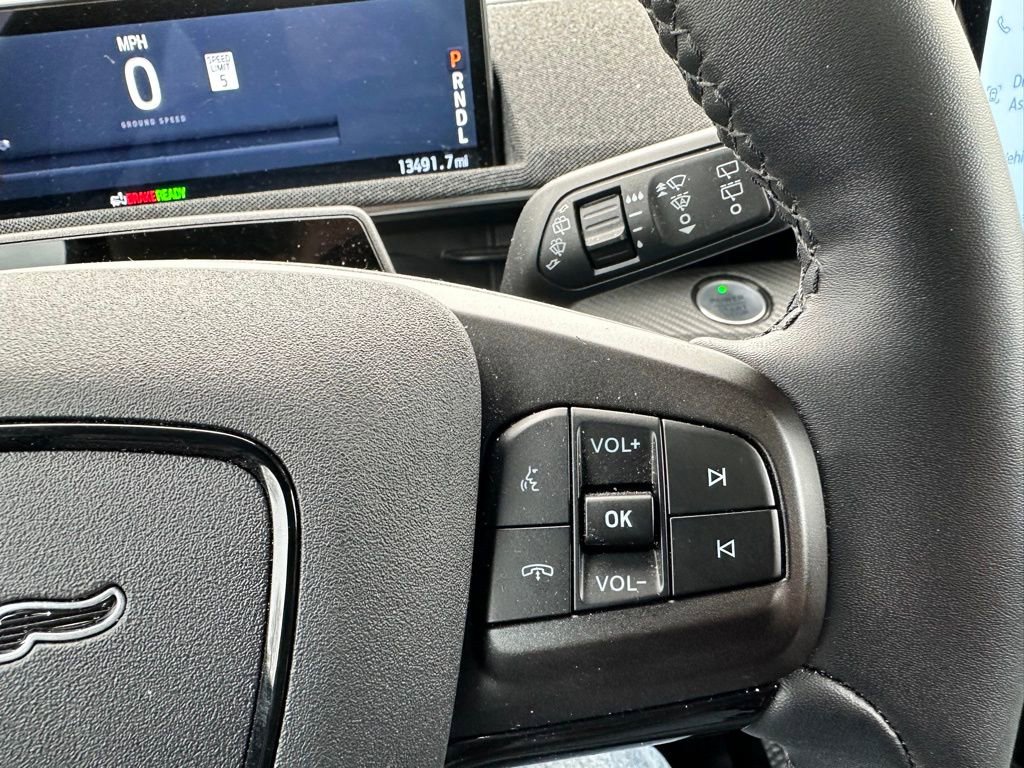 Used 2022 Ford Mustang Mach-E Premium image 26