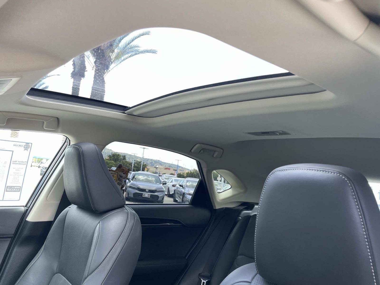 Used 2015 Lexus NX 200t FWD w/ Luxury Package image 2