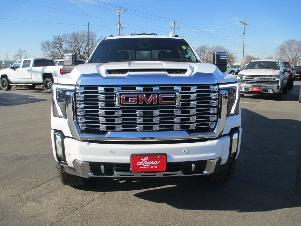 Used 2024 GMC Sierra 3500 Denali w/ Denali Reserve Package image 13