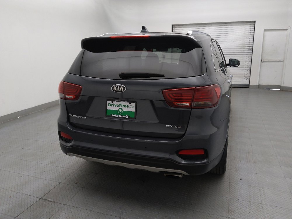 Used 2019 Kia Sorento EX image 7