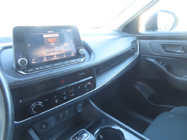 Used 2024 Nissan Rogue S AWD/4WD image 33