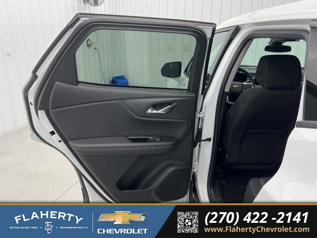 Used 2023 Chevrolet Blazer LT image 10