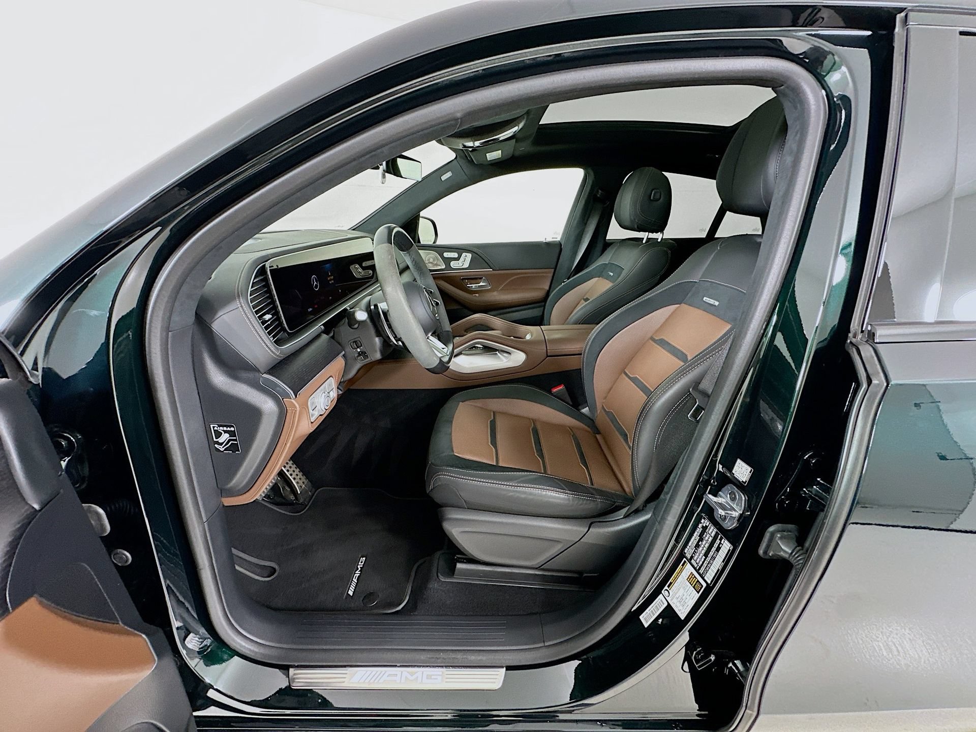 Certified 2025 Mercedes-Benz GLE 63 AMG S image 23