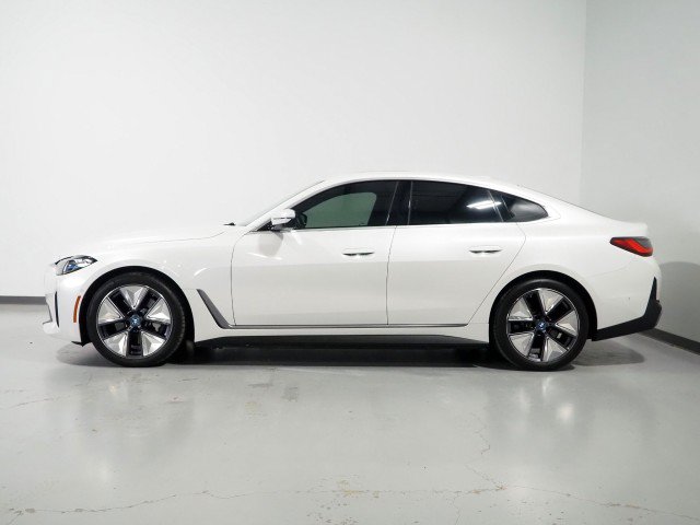 Used 2023 BMW i4 eDrive40 w/ Premium Package RWD image 9