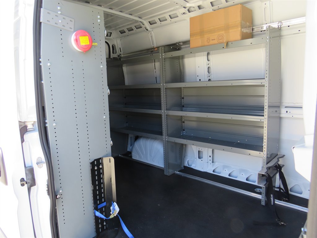 Used 2025 RAM ProMaster 2500 FWD image 17