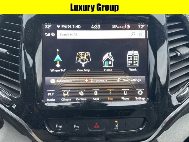 Used 2019 Jeep Cherokee Limited w/ Luxury Group image 11