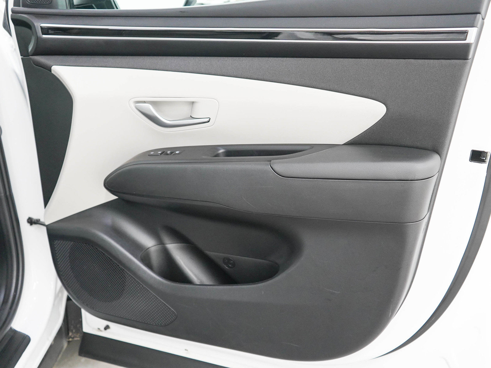 Used 2024 Hyundai Tucson SEL w/ Convenience Package AWD/4WD image 9