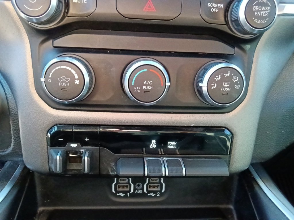 Used 2022 RAM 1500 Big Horn image 23