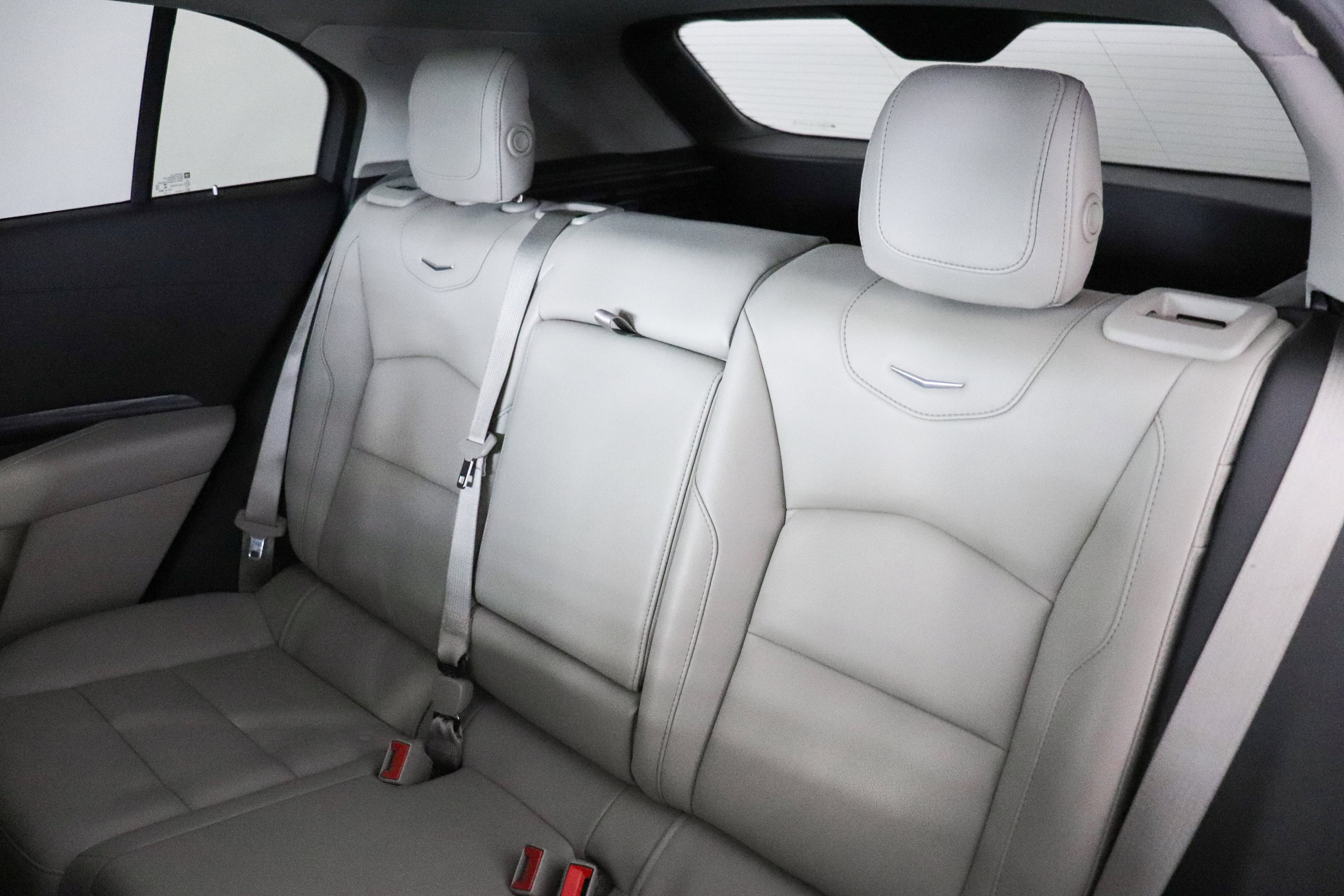 Used 2023 Cadillac XT4 Luxury image 20