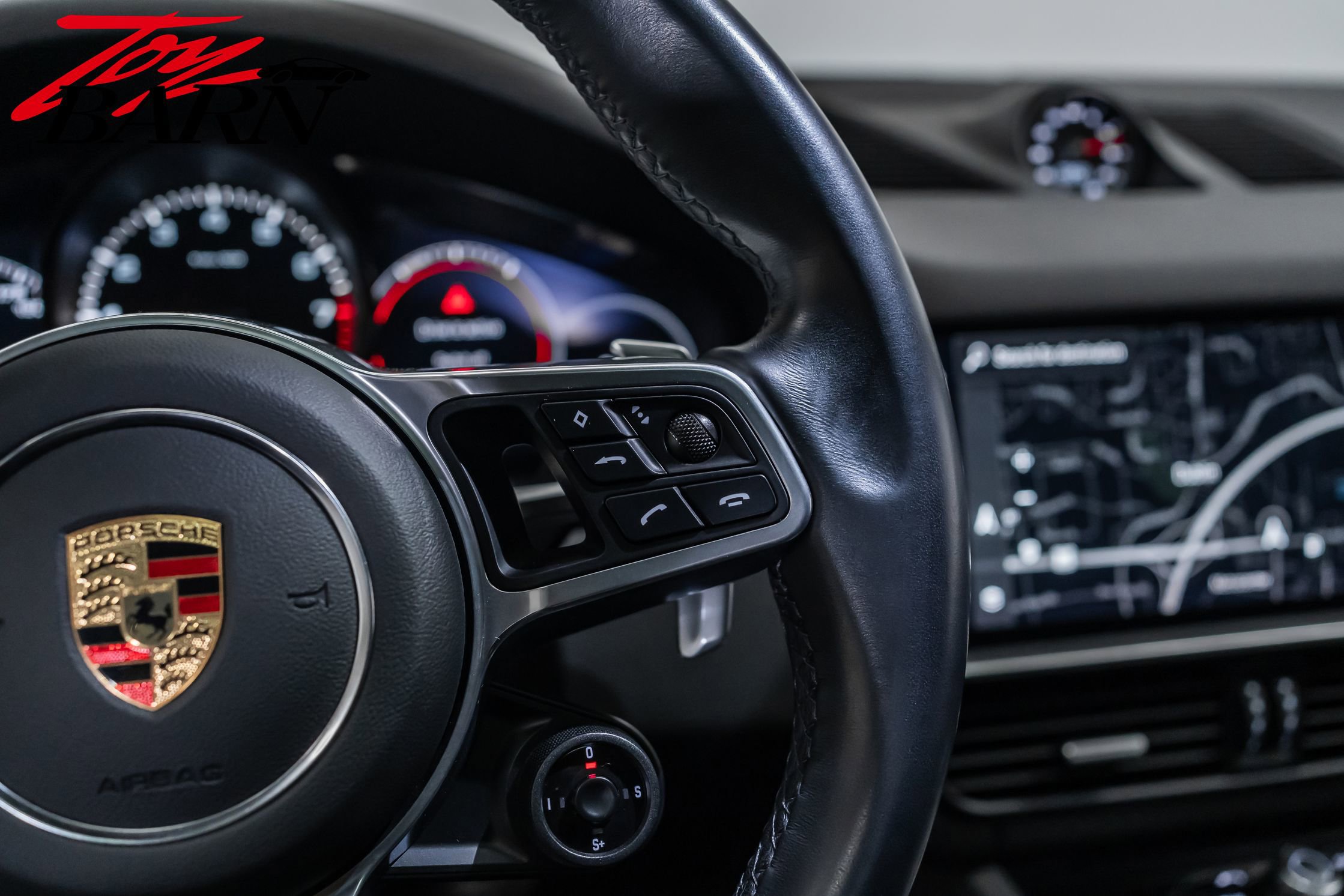 Used 2022 Porsche Cayenne S image 30