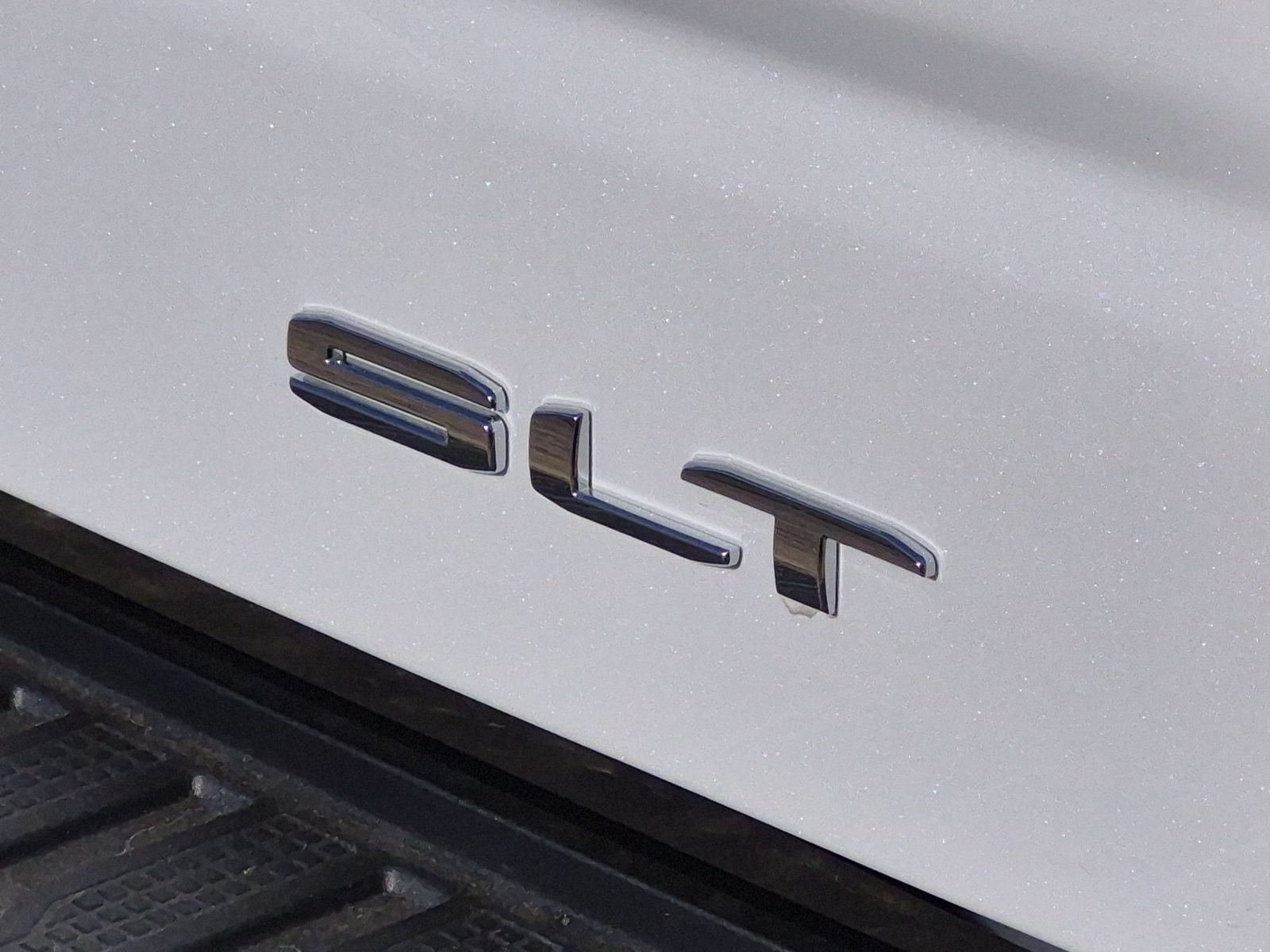 New 2026 GMC Sierra 1500 SLT w/ SLT Premium Package AWD/4WD image 34