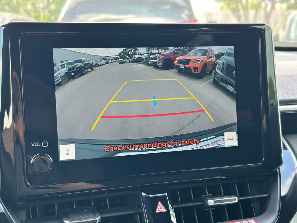 Used 2024 Toyota Corolla Cross XSE image 32