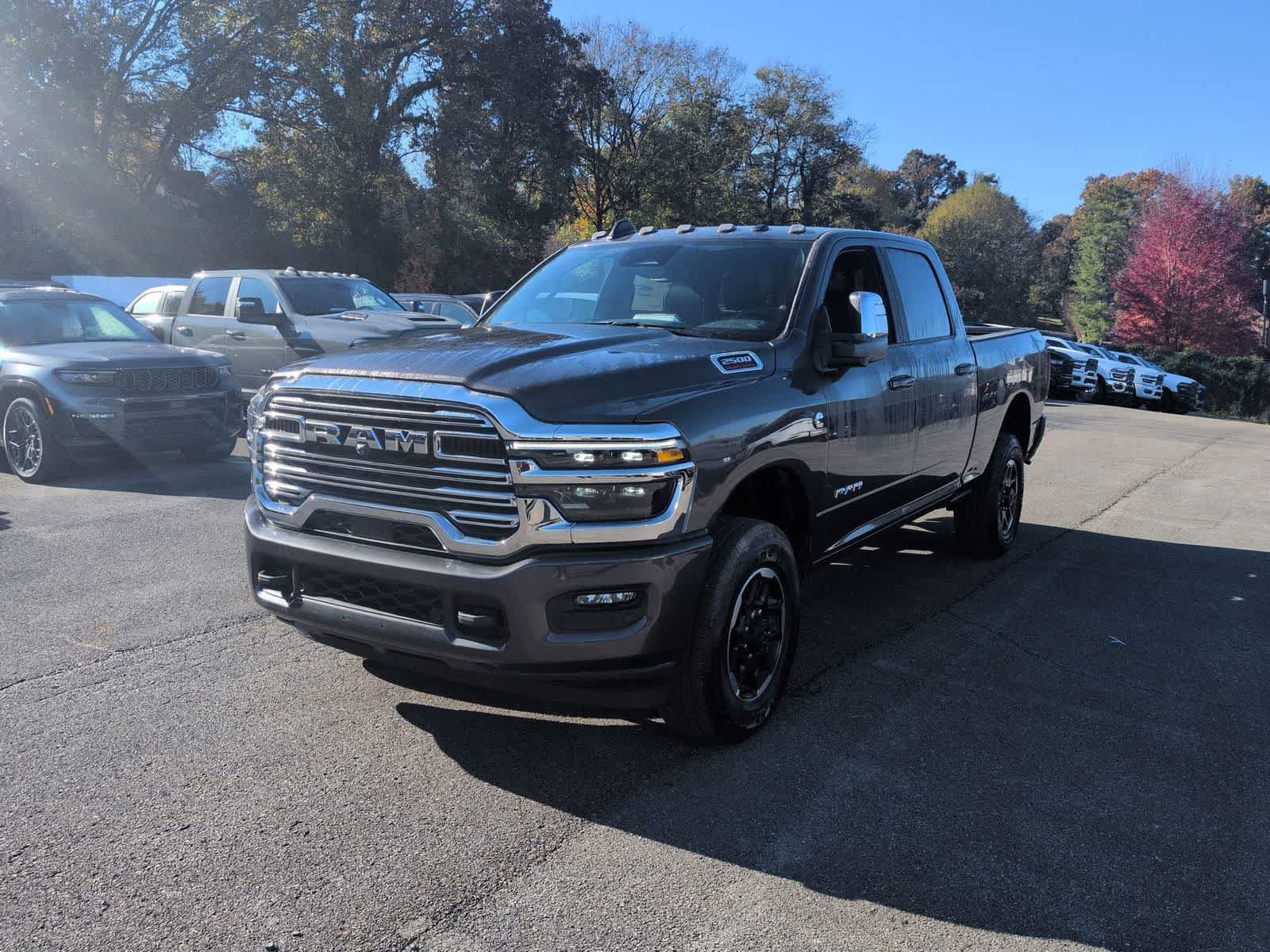 New 2026 RAM 2500 Laramie AWD/4WD image 4