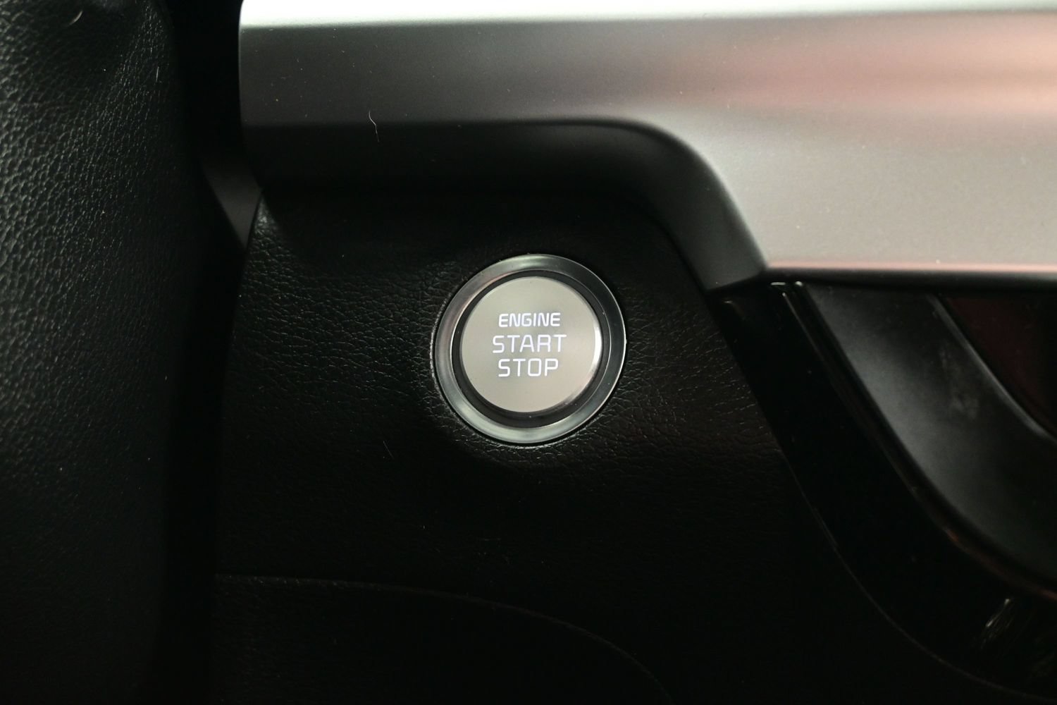 Used 2020 Kia Telluride S AWD/4WD image 26