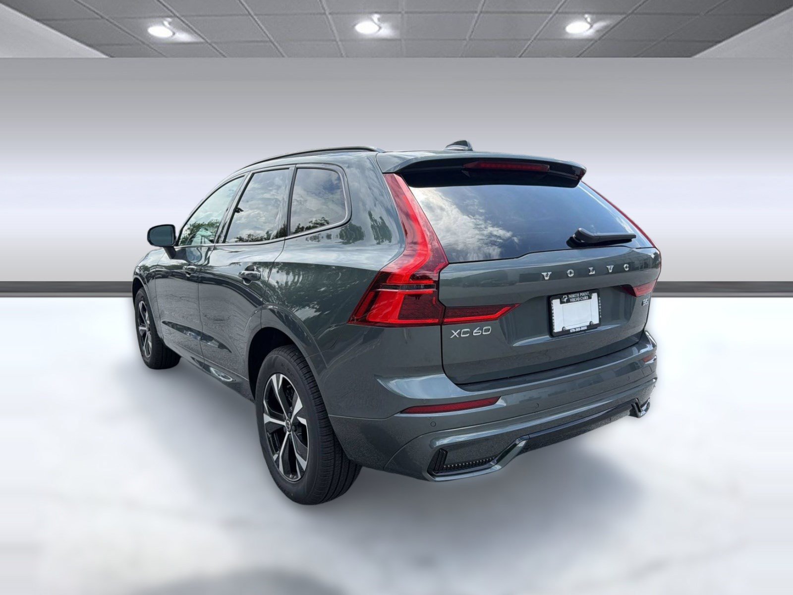 New 2026 Volvo XC60 B5 Core w/ Climate Package AWD/4WD image 3