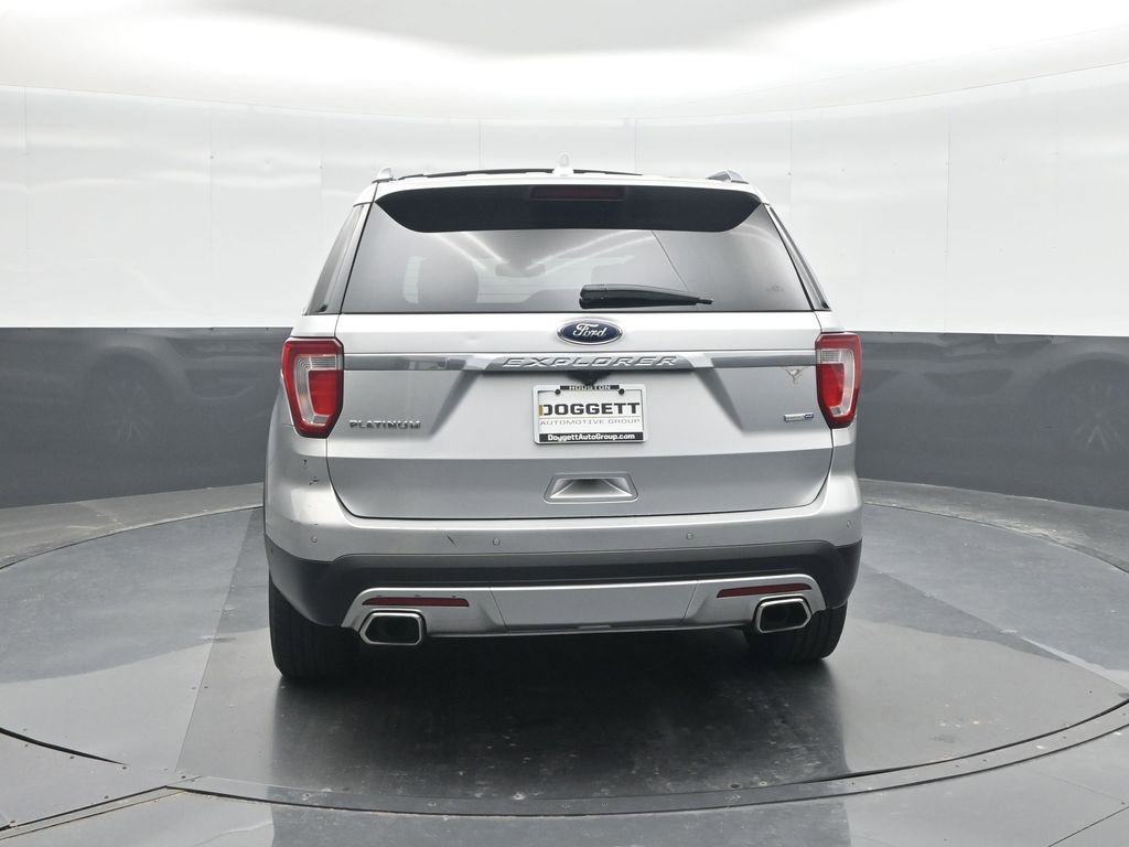 Used 2017 Ford Explorer Platinum AWD/4WD image 17