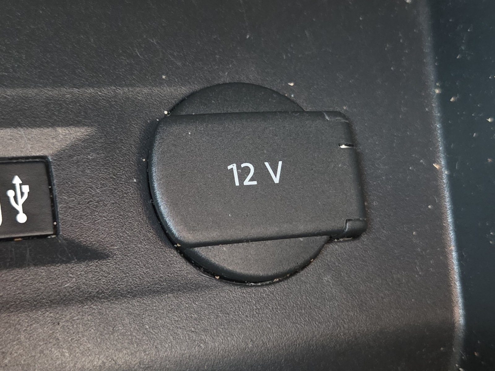 Used 2019 Volkswagen Atlas SE w/ Towing Package AWD/4WD image 7