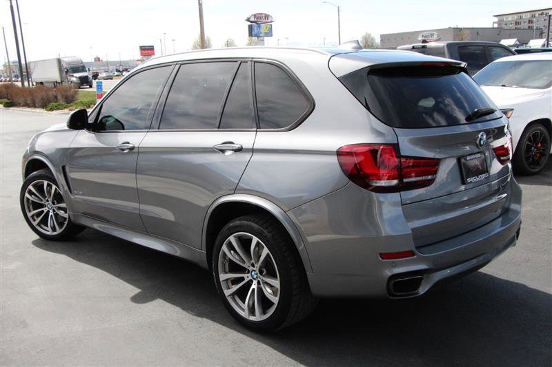 Used 2017 BMW X5 xDrive50i AWD/4WD image 7