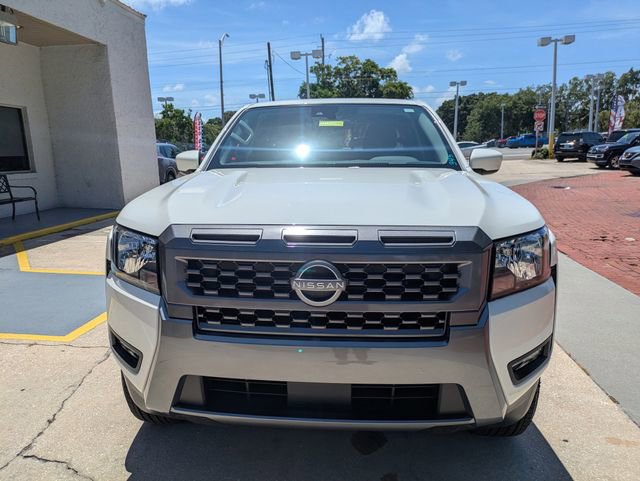 Certified 2025 Nissan Frontier SV w/ SV Convenience Package RWD image 9