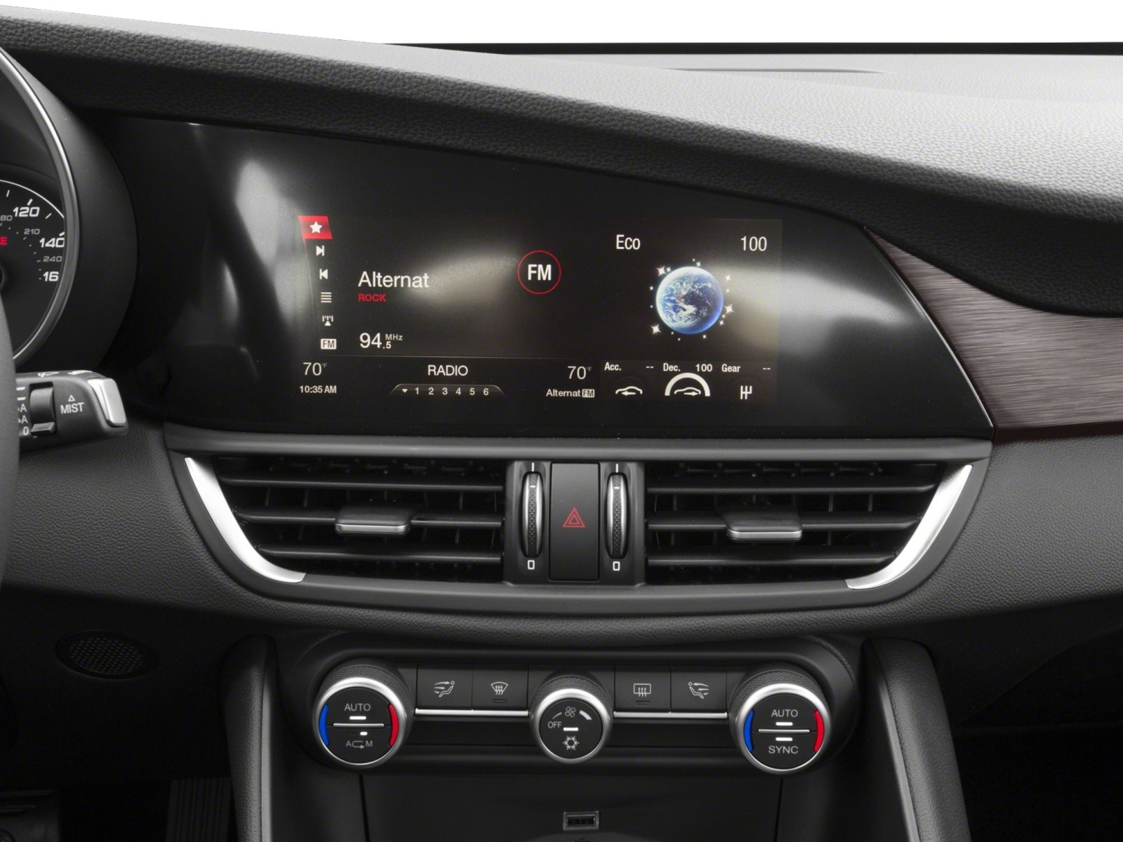 Used 2017 Alfa Romeo Giulia AWD w/ Sport Appearance Package image 10