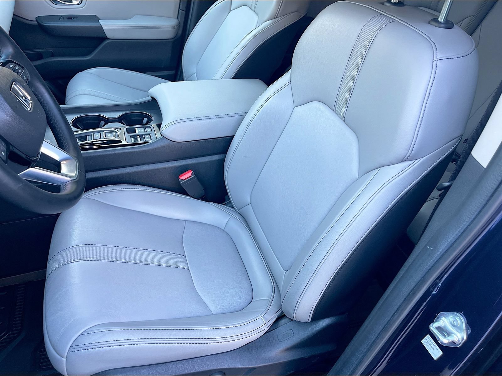 Used 2025 Honda Pilot EX-L image 19