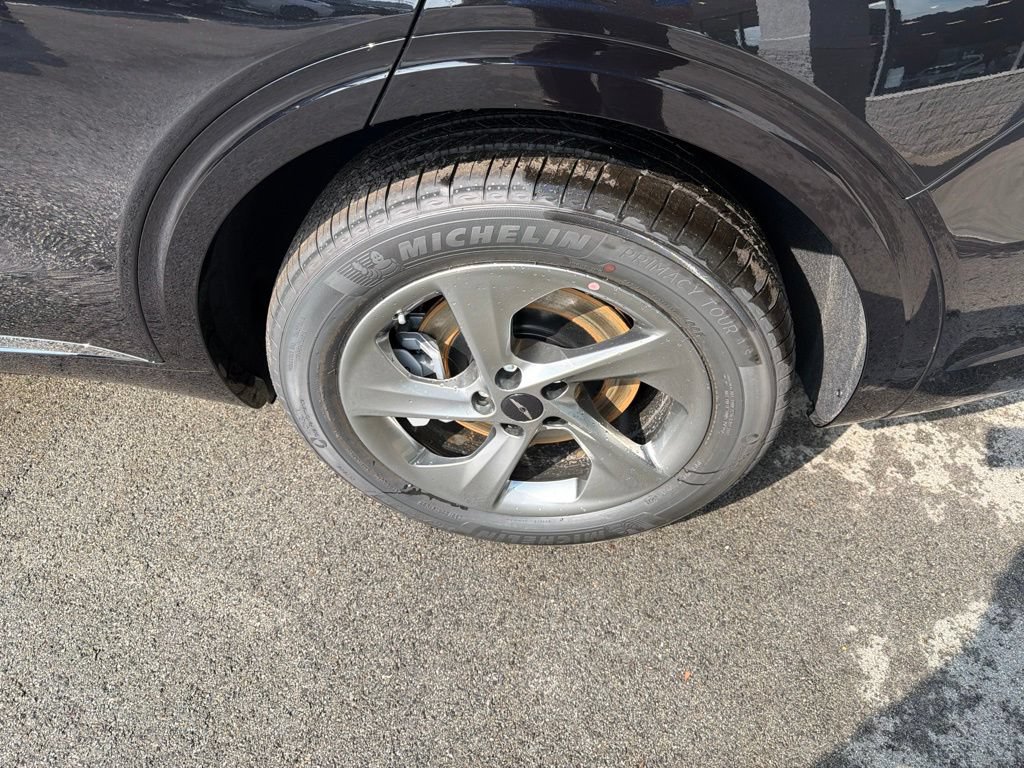 New 2026 Genesis GV70 2.5T AWD/4WD image 3