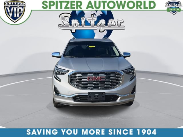 Used 2019 GMC Terrain Denali w/ Driver Alert Package II AWD/4WD image 3