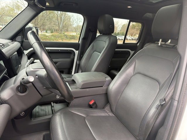 Used 2023 Land Rover Defender 110 S image 10