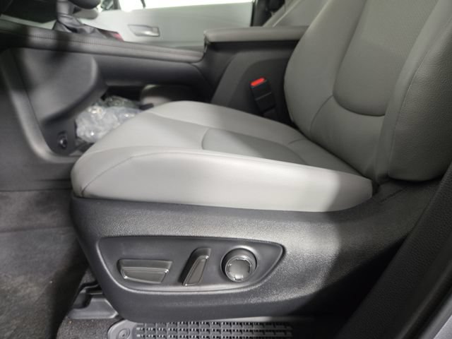 New 2026 Toyota Sienna XLE FWD image 30