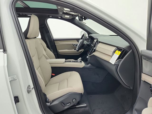 New 2026 Volvo XC90 T8 Plus w/ Protection Package Premier image 26