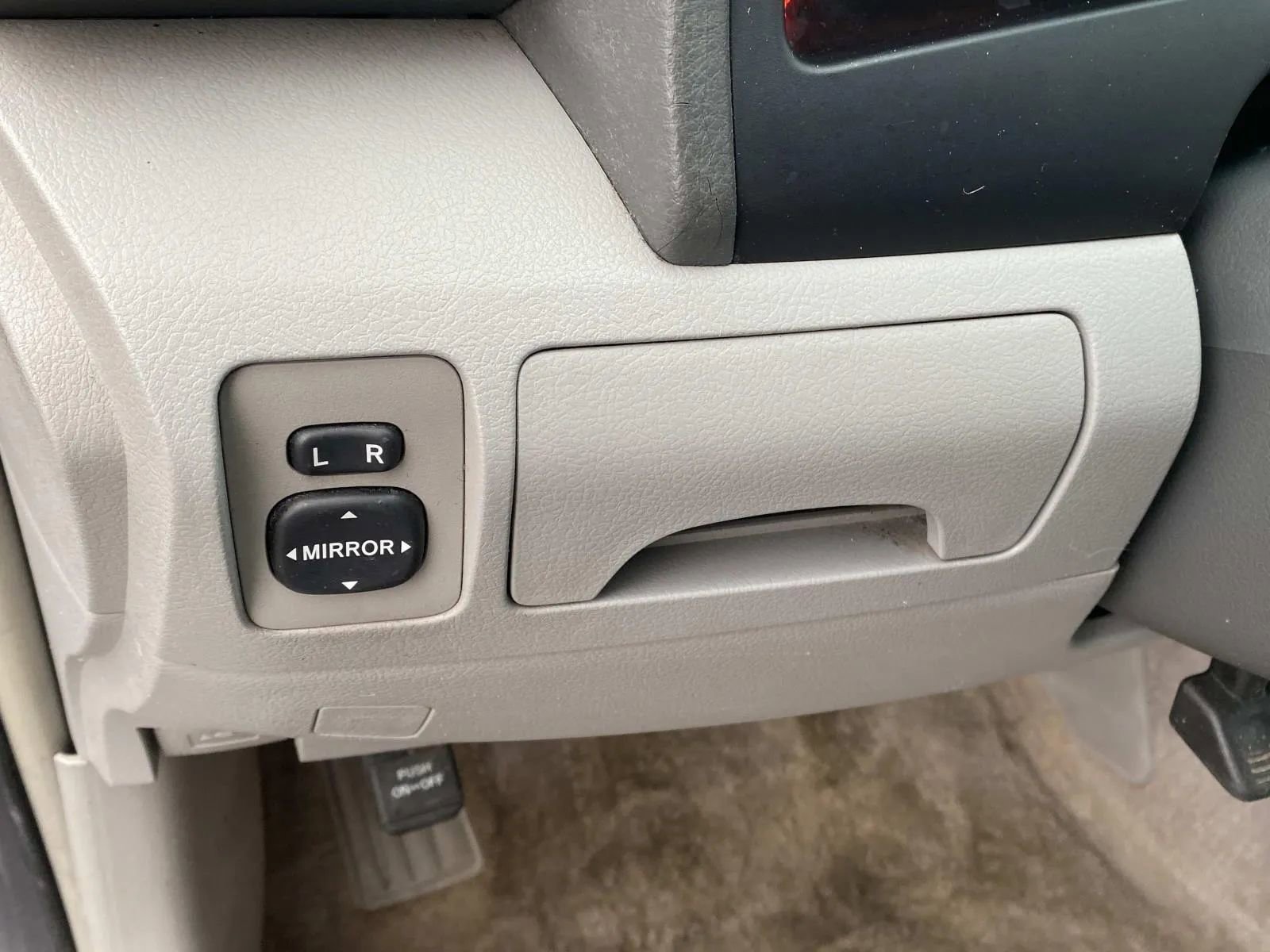 Used 2007 Toyota Camry CE FWD image 17