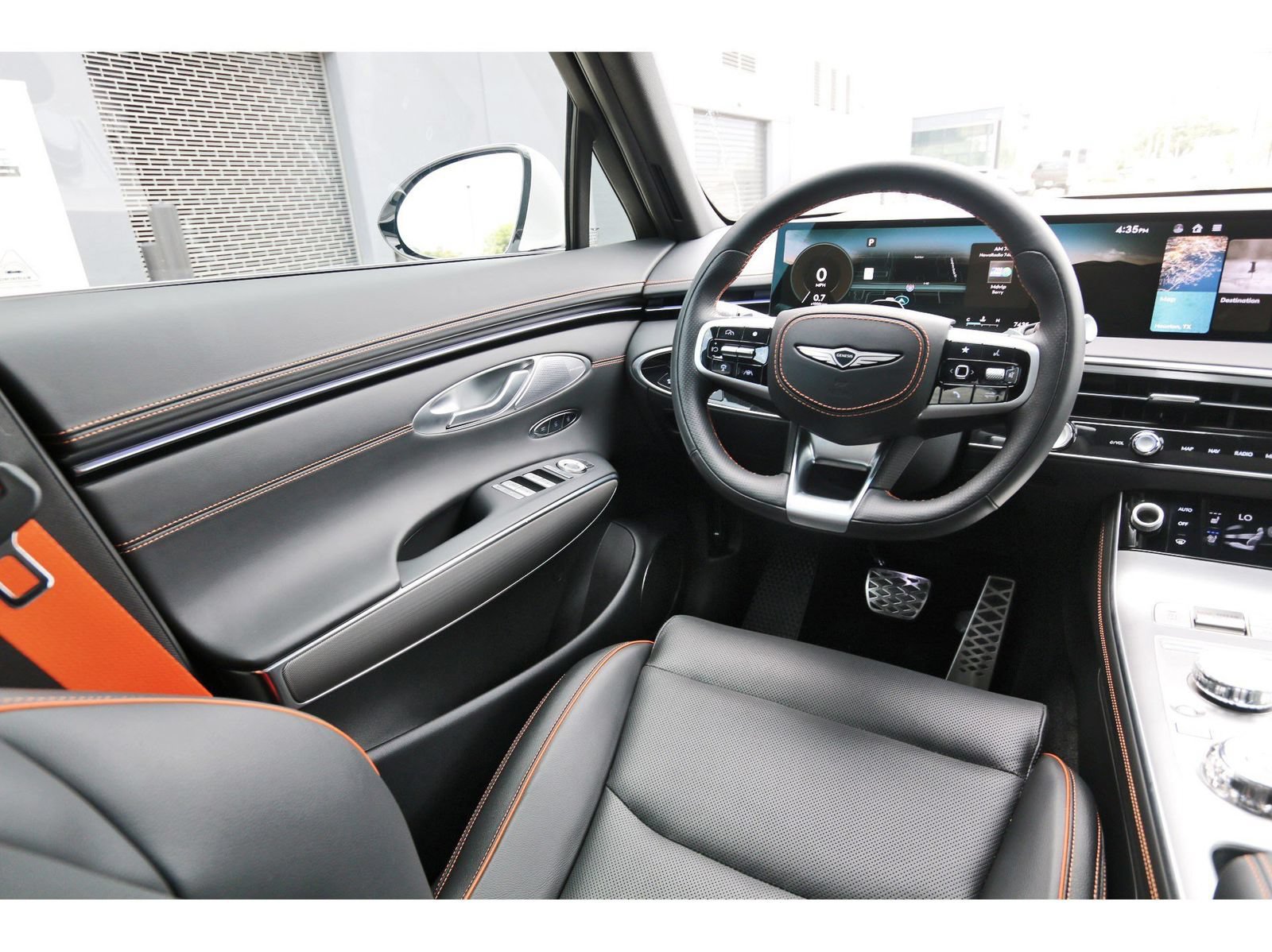 Used 2026 Genesis GV70 3.5T Sport Advanced AWD/4WD image 9