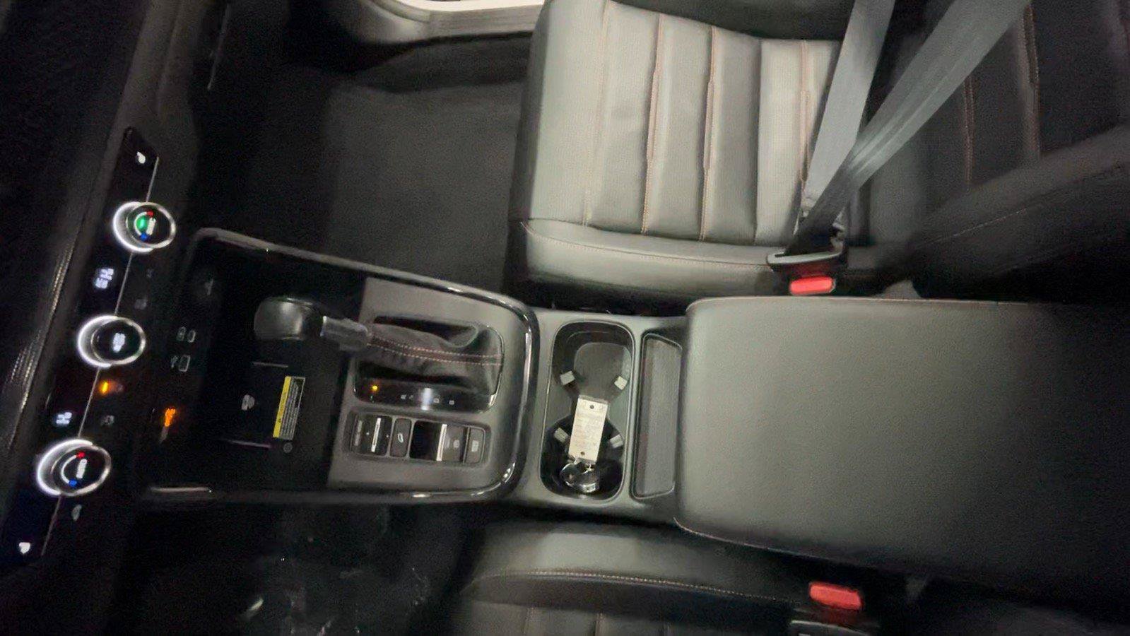 Used 2025 Honda CR-V Sport-L image 37