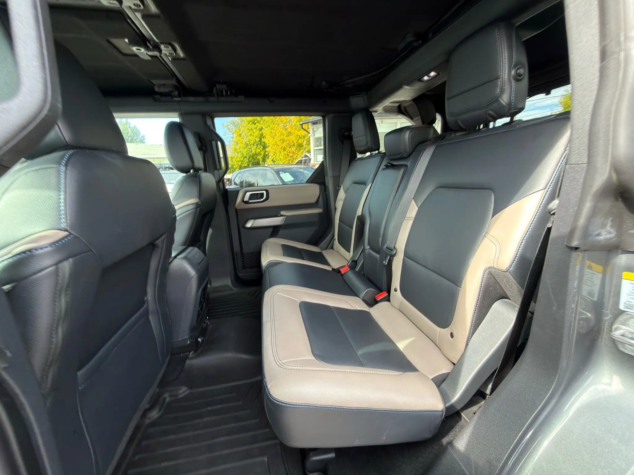 Used 2022 Ford Bronco Wildtrak image 19