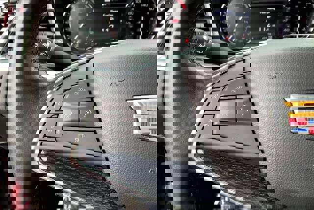 Used 2024 Cadillac XT5 Premium Luxury image 18